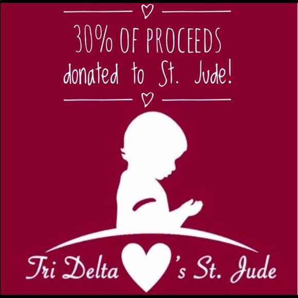 {Haley} Gold Trendy flower jacket stud earrings - Picture 7 of 7